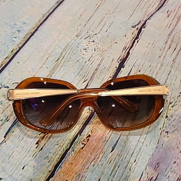 Michael kores sunglasses - Picture 3 of 6